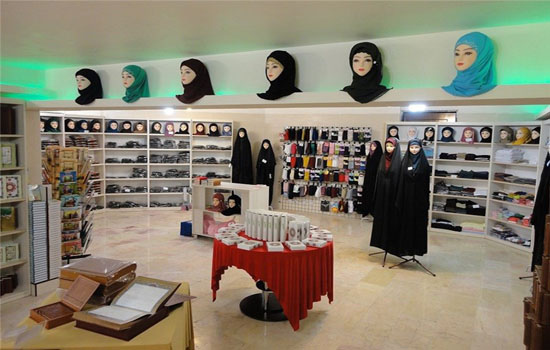 برپایی نمایشگاهی با رنگ و بوی قرآن و حجاب در اردبیل + تصاویر