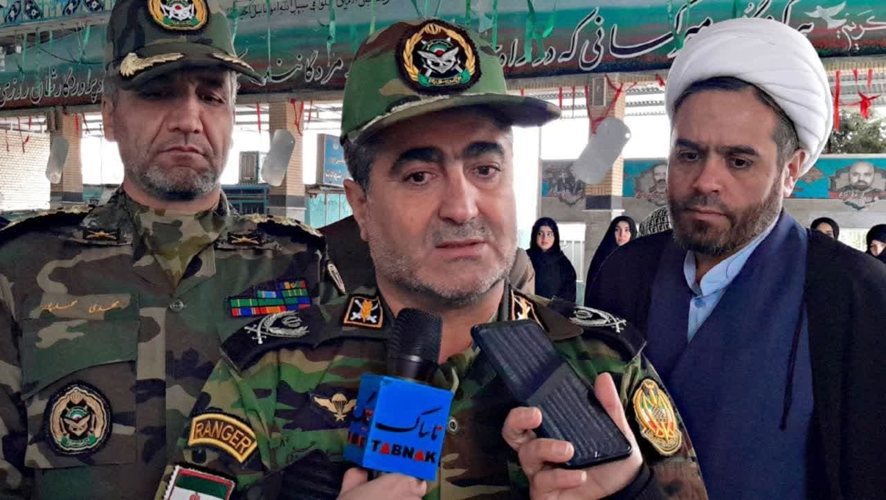 امروز ارتش متعلق به مردم، نظام و ولایت فقیه است