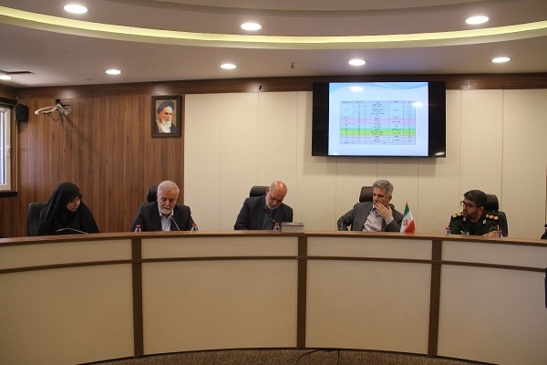 شیراز با پروژه&zwnj;های ۱۰ هزار میلیاردی به جنگ محرومیت می&zwnj;رود