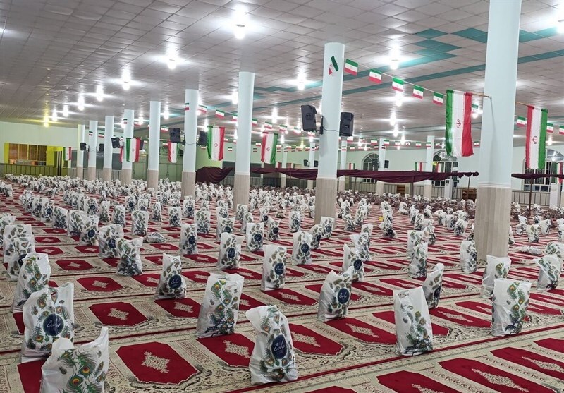 توزیع ۱۱۰۰ بسته معیشتی میان خانوادههای زندانیان اصفهان توزیع ۱۱۰۰ بسته معیشتی میان خانوادههای زندانیان اصفهان